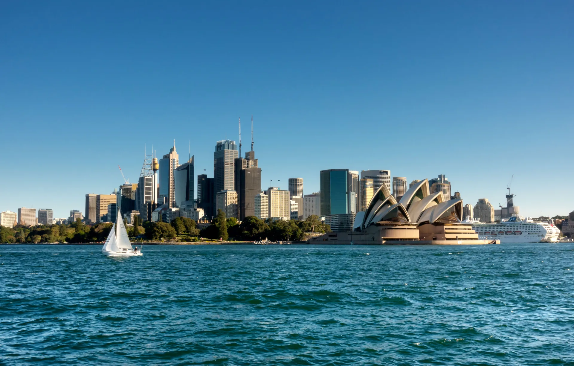 sydney opera house cbd harbour